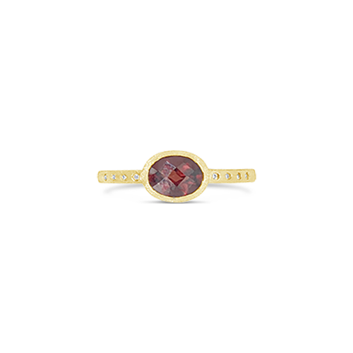 Garnet & Diamond Ring