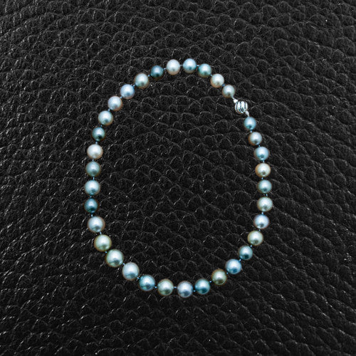 Multi-color Pearl Necklace