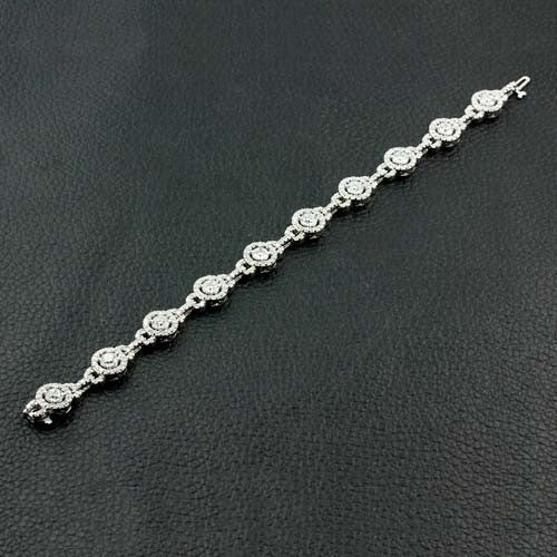 Diamond Bracelet with Round Motif Links